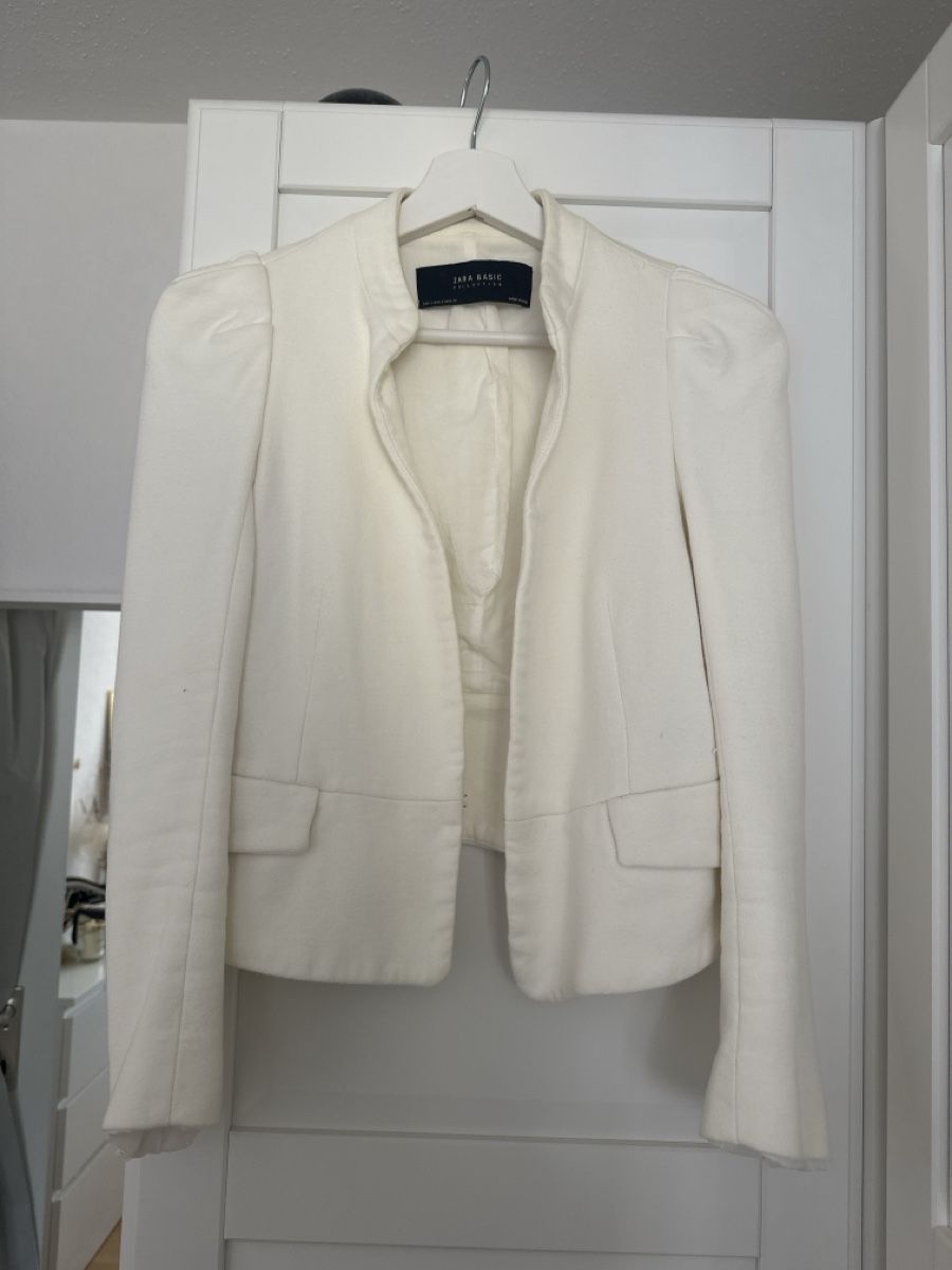 Zara Giacche: Zara Basic: Elegante weiße Jacke, Größe S – Usato da St. Gallen venduto da adr_l9jg