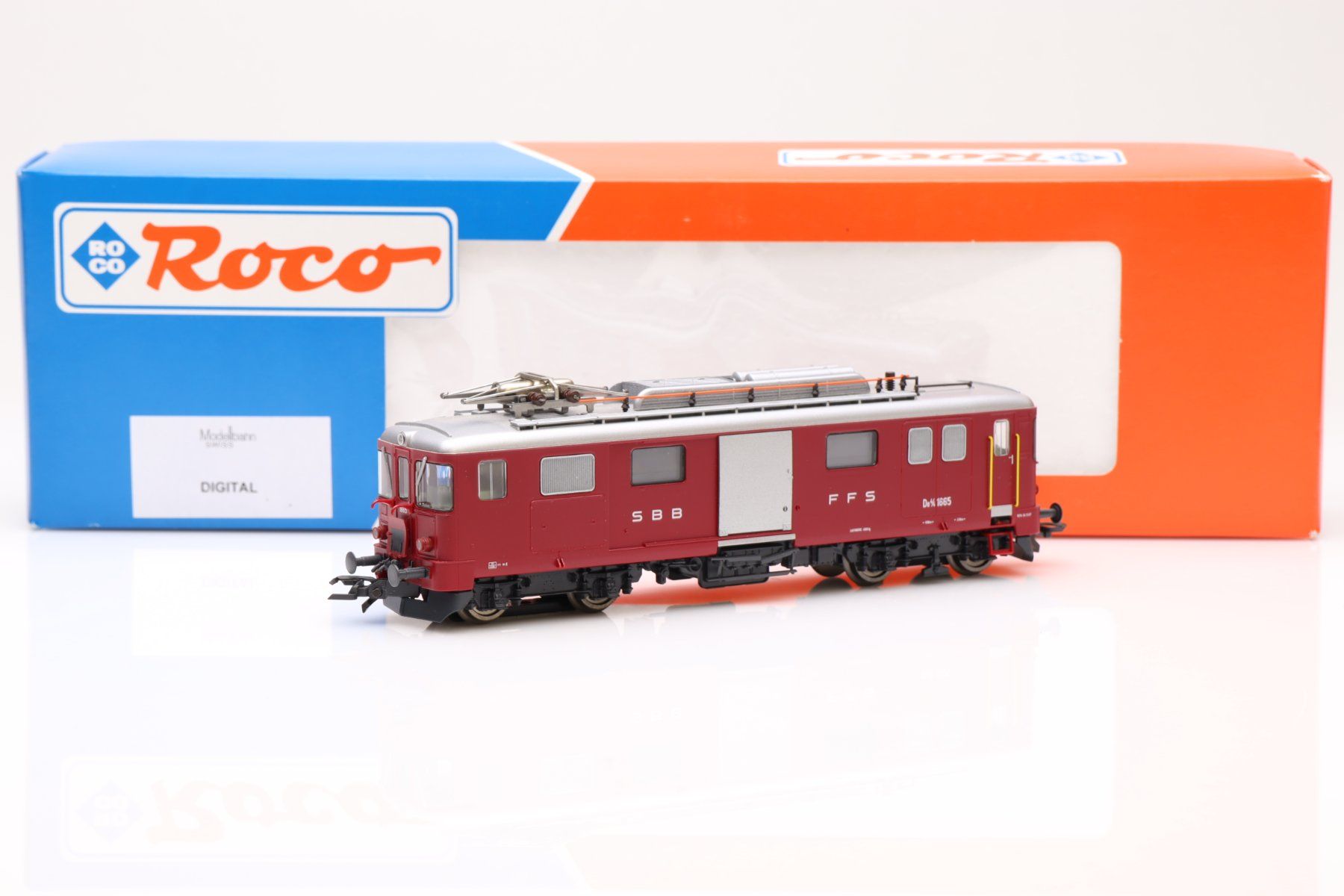 Roco Modellini di ferrovie: Roco 69534 SBB De 4/4 1665 AC Digital, H0 – Usato da Ried (Muotathal) venduto da Modellbahn.swiss