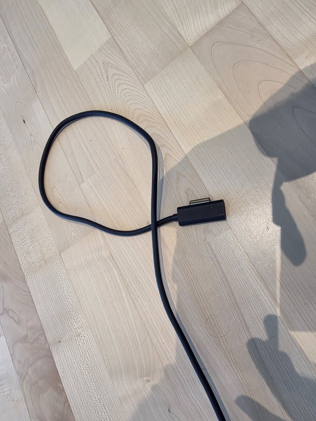 Microsoft Docking station: Microsoft Surface Dock 2 – Dockingstation, USB-C/USB-A/LAN – Usato da Reinach BL venduto da Sportli 1