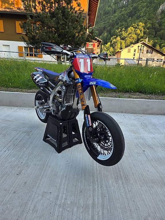 Strada: Yamaha YZ450f Supermoto – Usato da Oberarth venduto da MotoFactory911