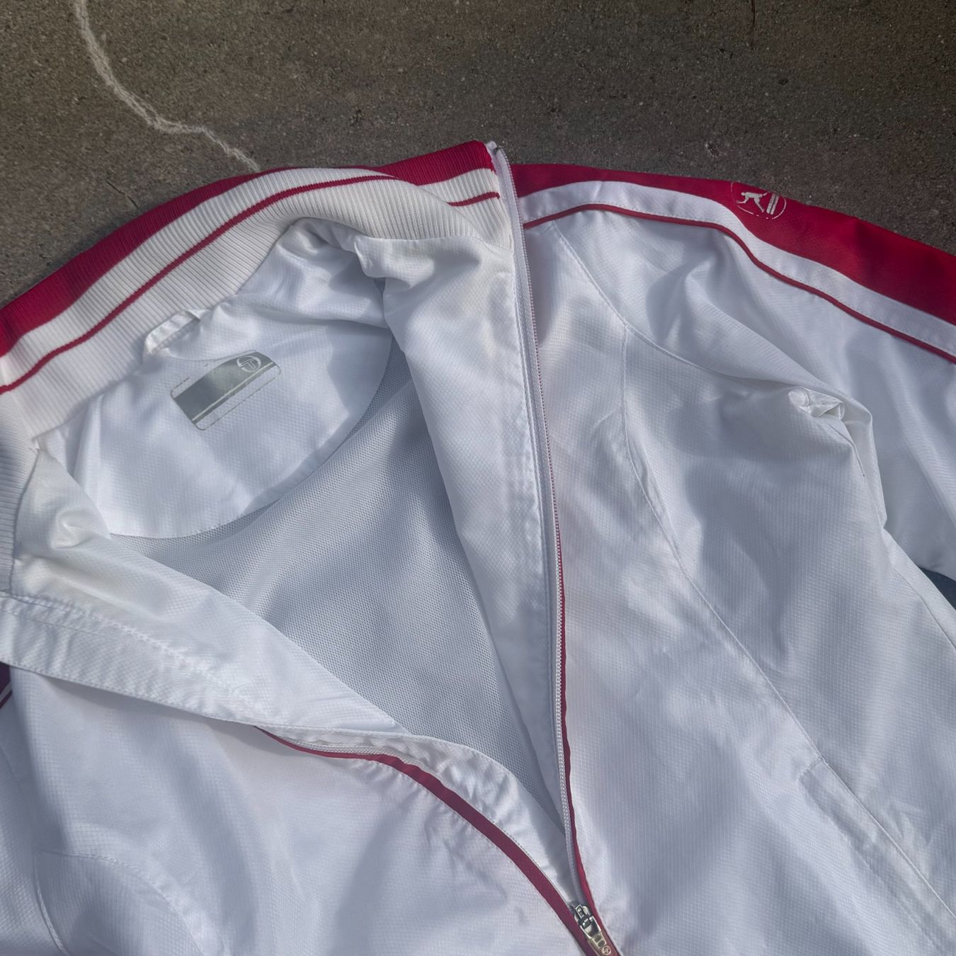 Jacken: Sergio Tacchini white and red retro track jacket vintage – Gebraucht aus St. Gallen von sourced_limited 2