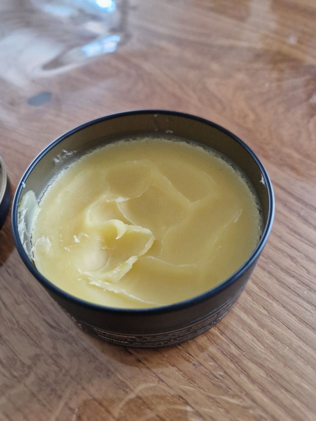Altro per la cura del corpo: Pomade strong von MG THE BARBER – Usato da Dürnten venduto da gahtscho0815 1