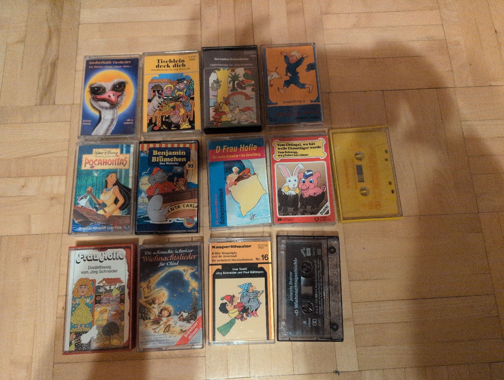 Musicassette: Kinder Kasetten Konvolut – Usato da Aeschi b. Spiez venduto da AngiS.