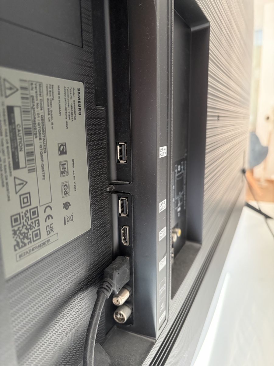 Fernseher: Samsung 65 Zoll QLED TV  – Gebraucht aus Birsfelden von PatrickAmacher27 2
