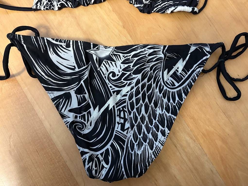 Fox Costumi da bagno & Bikini: Zweiseitig tragbar: Bikini FOX Gr. S – Nuovo (secondo la descrizione) da Willisau venduto da ani_gtk8 1