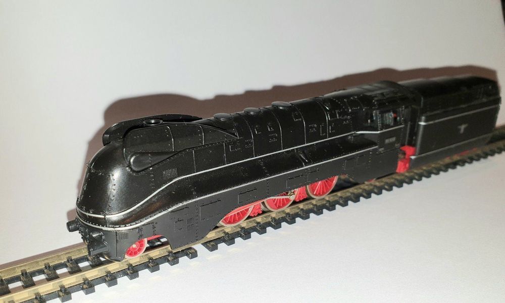 Locomotive vapeur 230F 607 ROCO-71386 - UTM Modélisme Ferroviaire