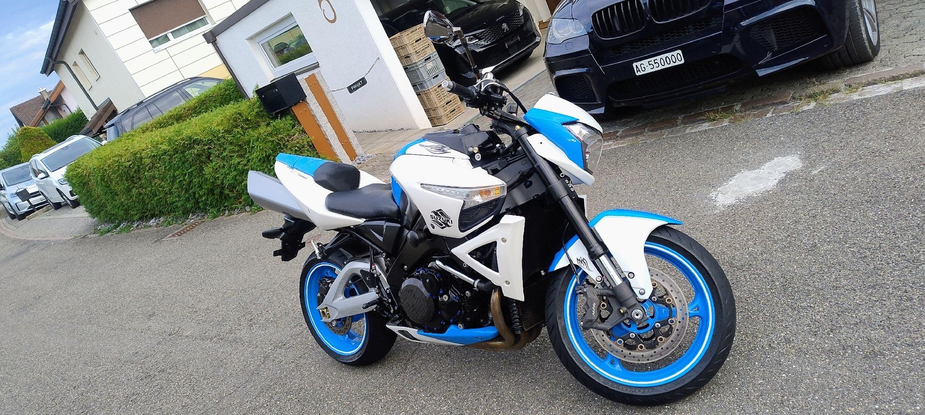 Suzuki Strada: SUZUKI B-King 1340 – Usato da Safenwil venduto da ppetrov 1