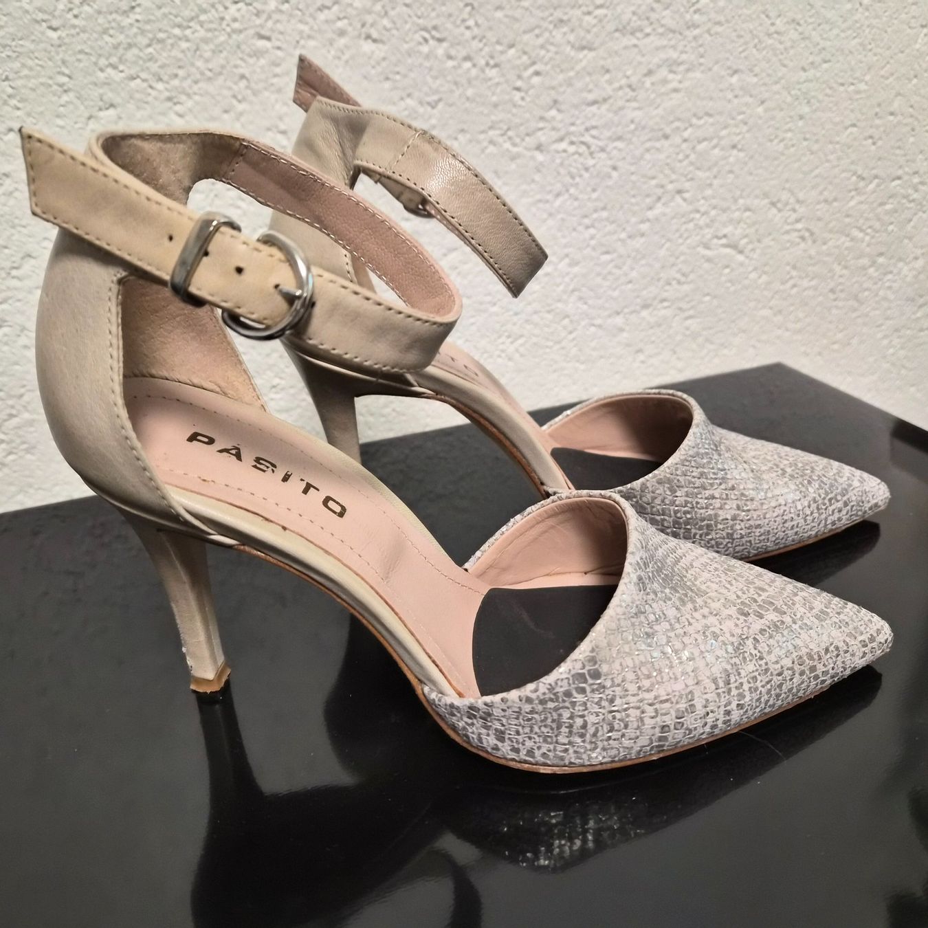 Scarpe da donna: Pasito High heels Grösse 37 – Usato da Baar venduto da redbull04 1