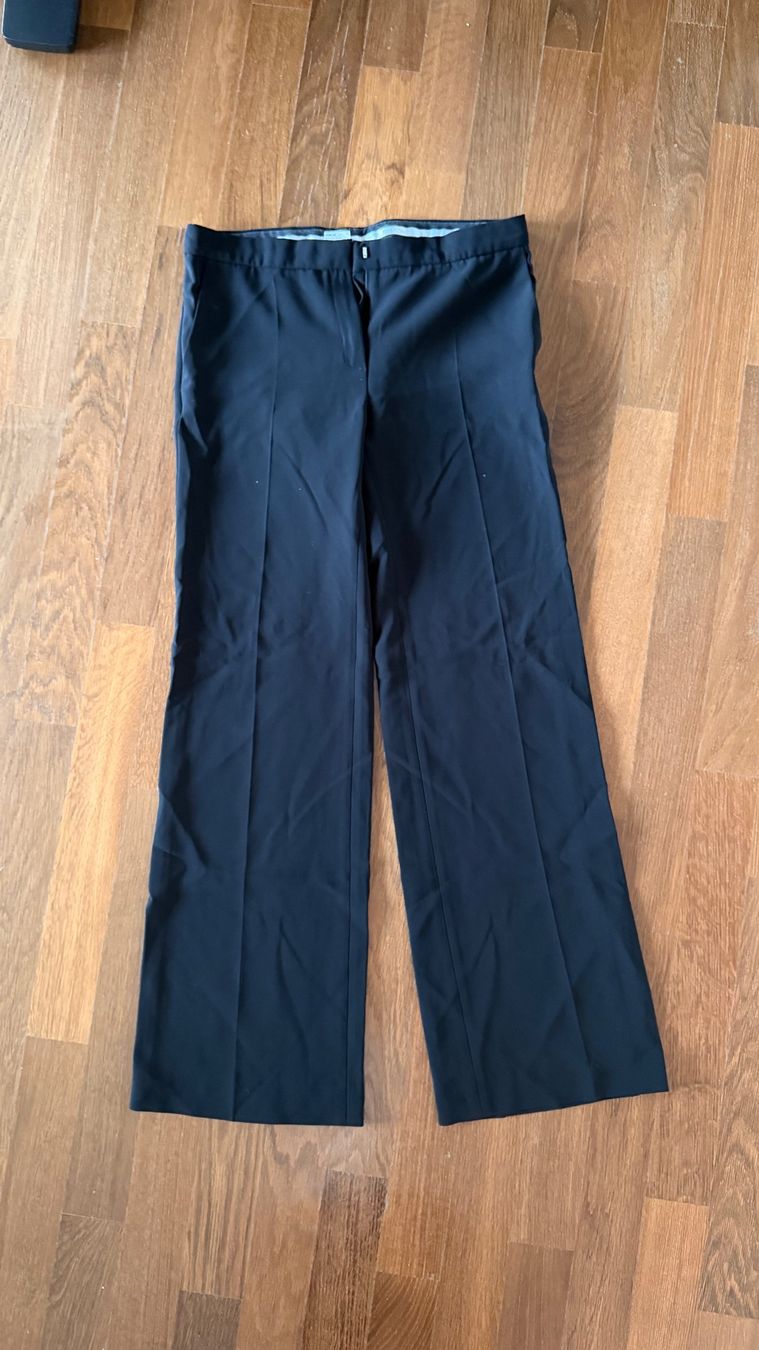 Sportmax Pantaloni: Sport Max Stoffhose (Max Mara) – Usato da Unterengstringen venduto da mar_tt2t