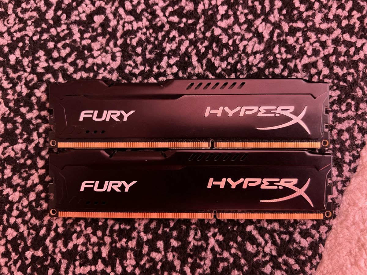 Hyperx Memoria / RAM: HyperX FURY 2x 4GB DDR3 RAM Kit used – Usato da Küsnacht ZH venduto da yurchick
