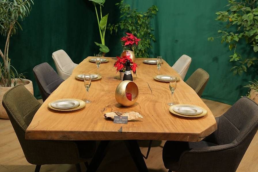 Articles en bois: Baumscheibe Eiche – D'occasion à Walchwil par Swissdesign_Haag 4
