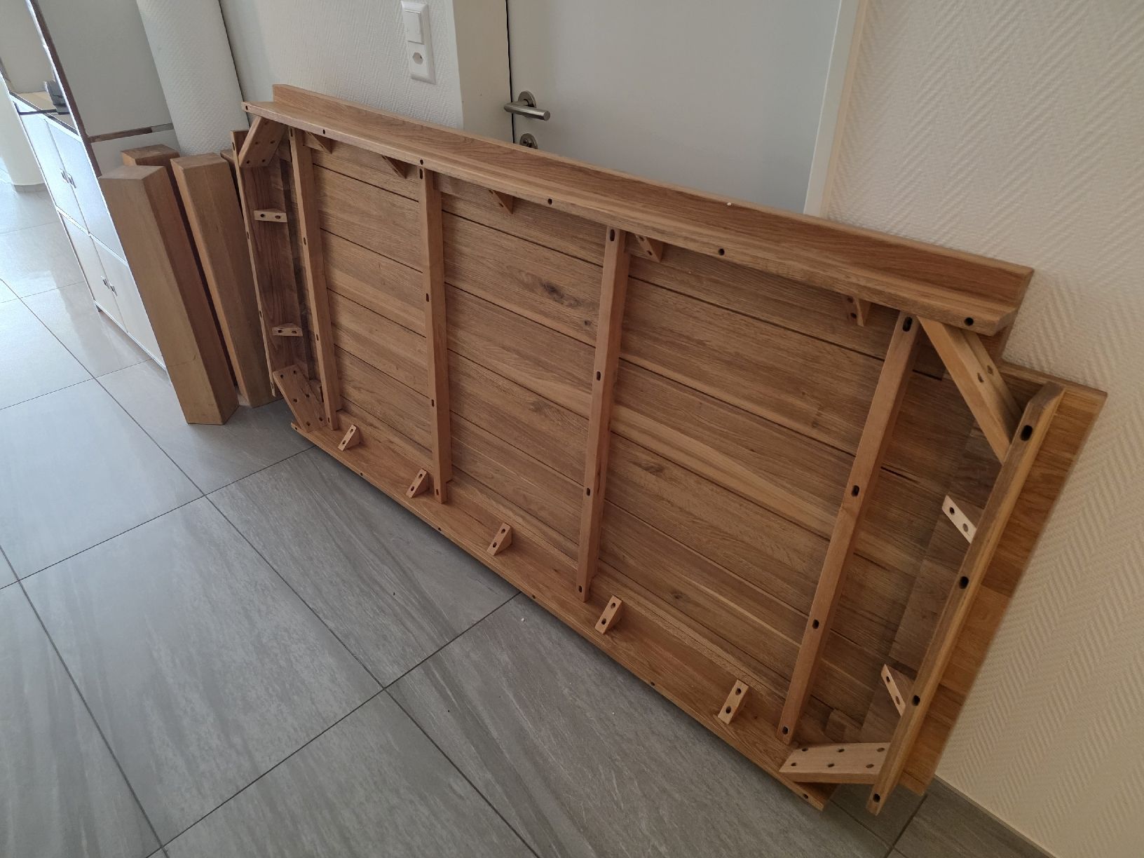 Tavoli: Massiver Esstisch aus Echtholz  🌲 – Usato da Schindellegi venduto da tooom82 1