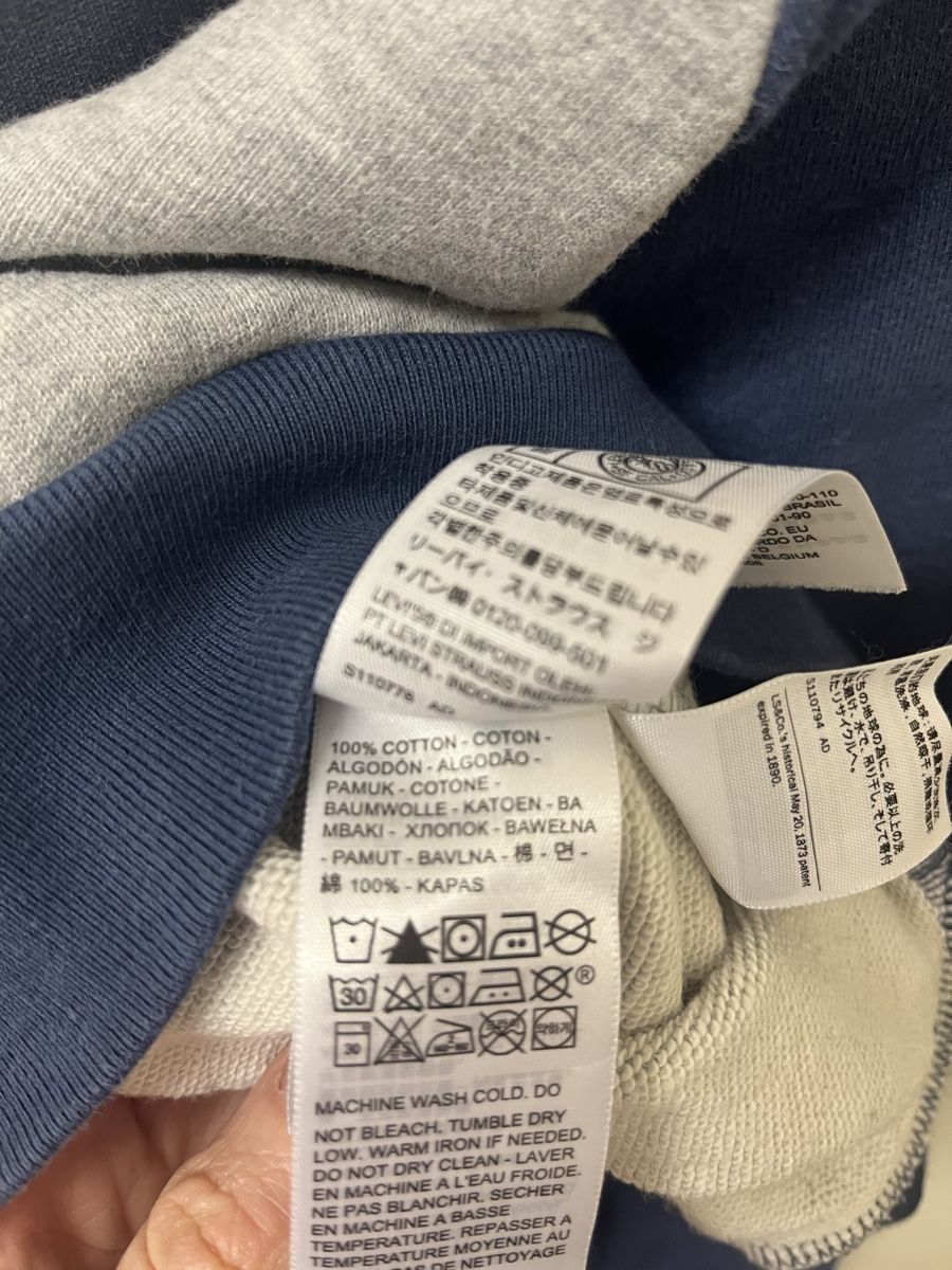Levi's Maglioni & Felpe: Crop-Pullover Levi’s S – Usato da Teufenthal AG venduto da Nanahu 3