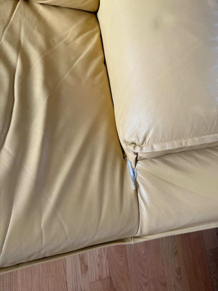 Stoffe: Das Sofa – Gebraucht aus St. Margrethen SG von g1y_ndy6 1