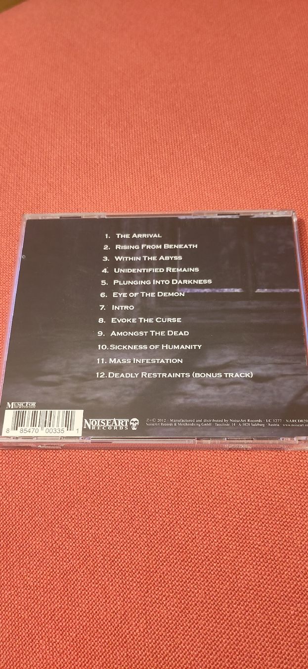 CDs: Fueled by Fire - Plunging into Darkness – D'occasion à Zürich par Heldel 2