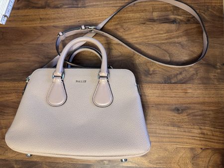 Elegante Bally Damen Handtasche, neuwertig