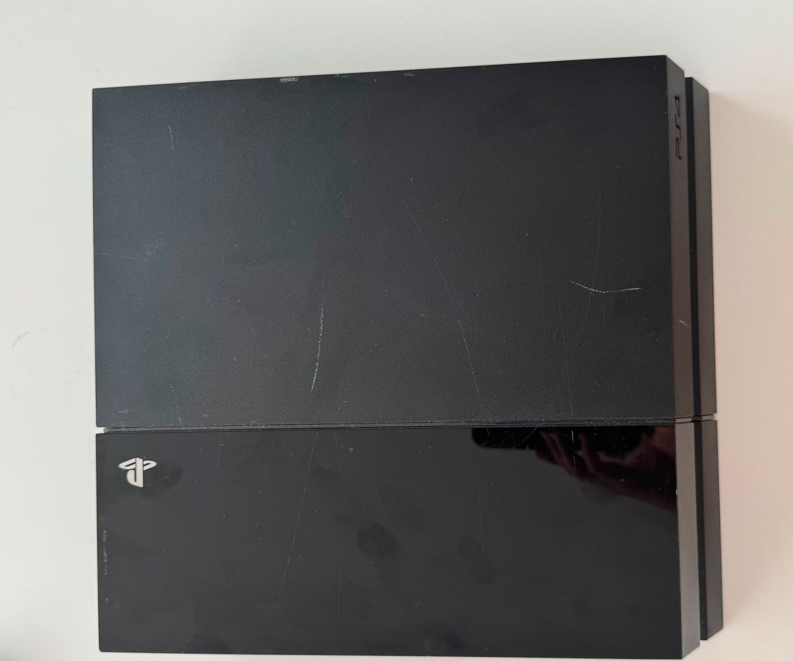 Sony Konsolen: Ps4, 2x Controller, 5x Spiele – Gebraucht aus Köniz von ttl_10 1