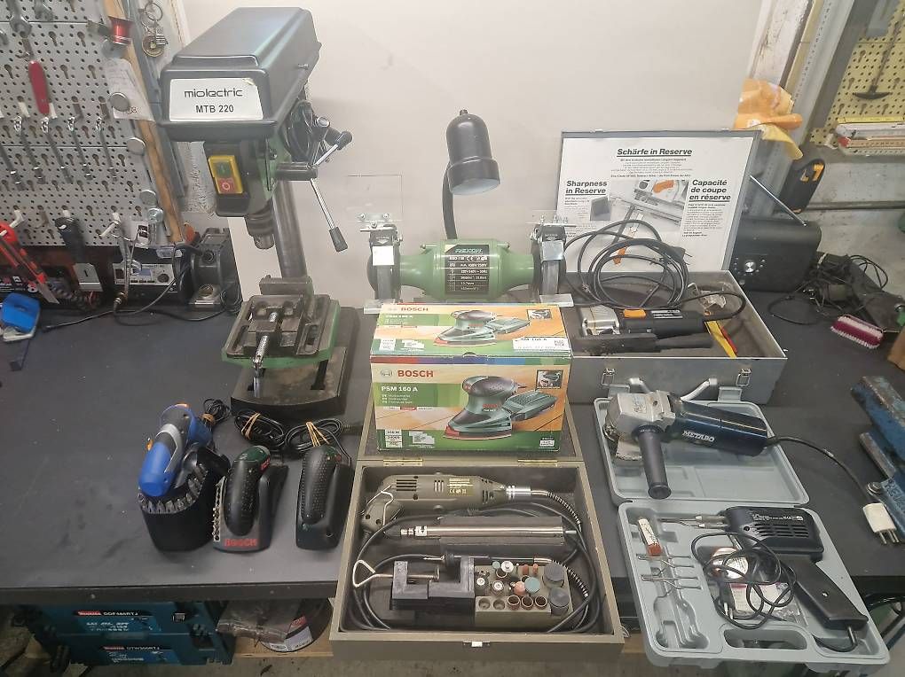 Toutes les machines: Lot de machines de bricolage – D'occasion à Bevaix par zafff