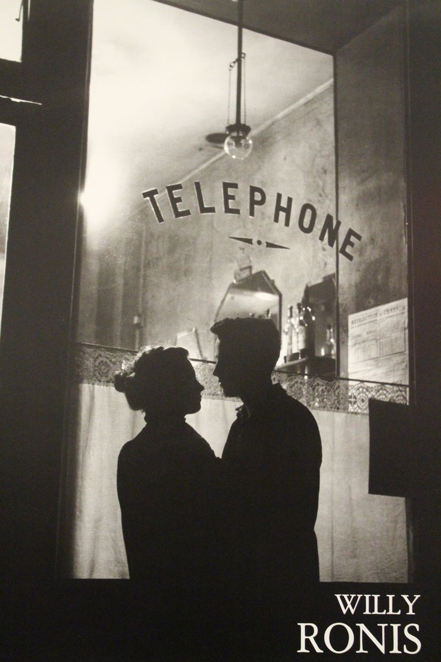 Grafica & Litografie: Ménilmontant, 1948 by Willy Ronis Offset Lithographie – Usato da Bruettisellen venduto da Collector_Store 1