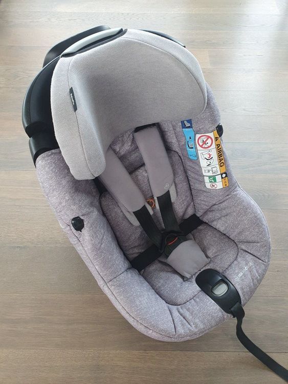 Maxi cosi axissfix nomad cheap grey