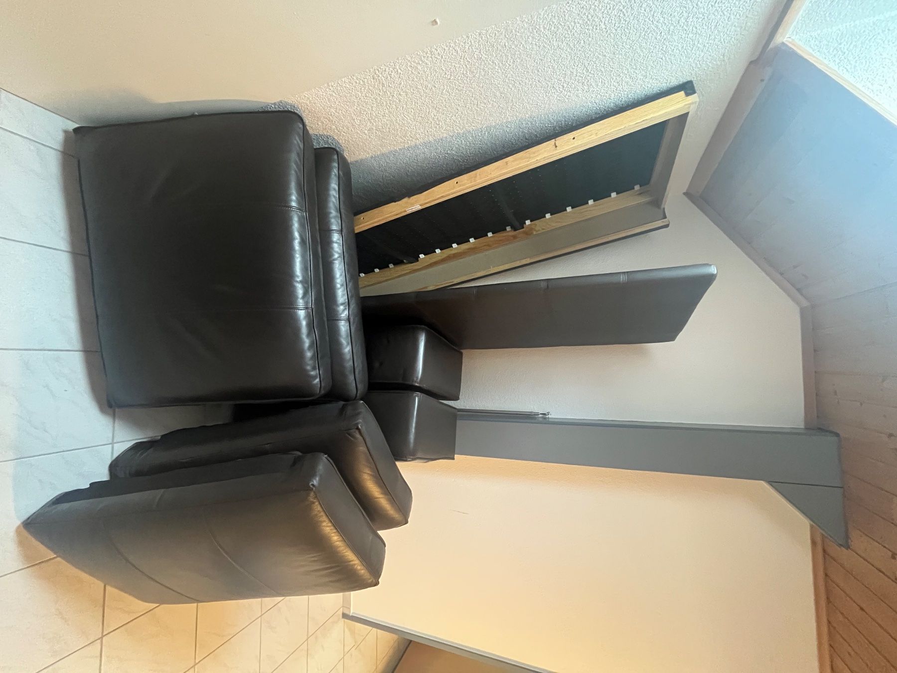 Ikea Divani: Ikea Kivik 3er Ledersofa dunkelbraun – Usato da Bussnang venduto da __Geronimo__ 8