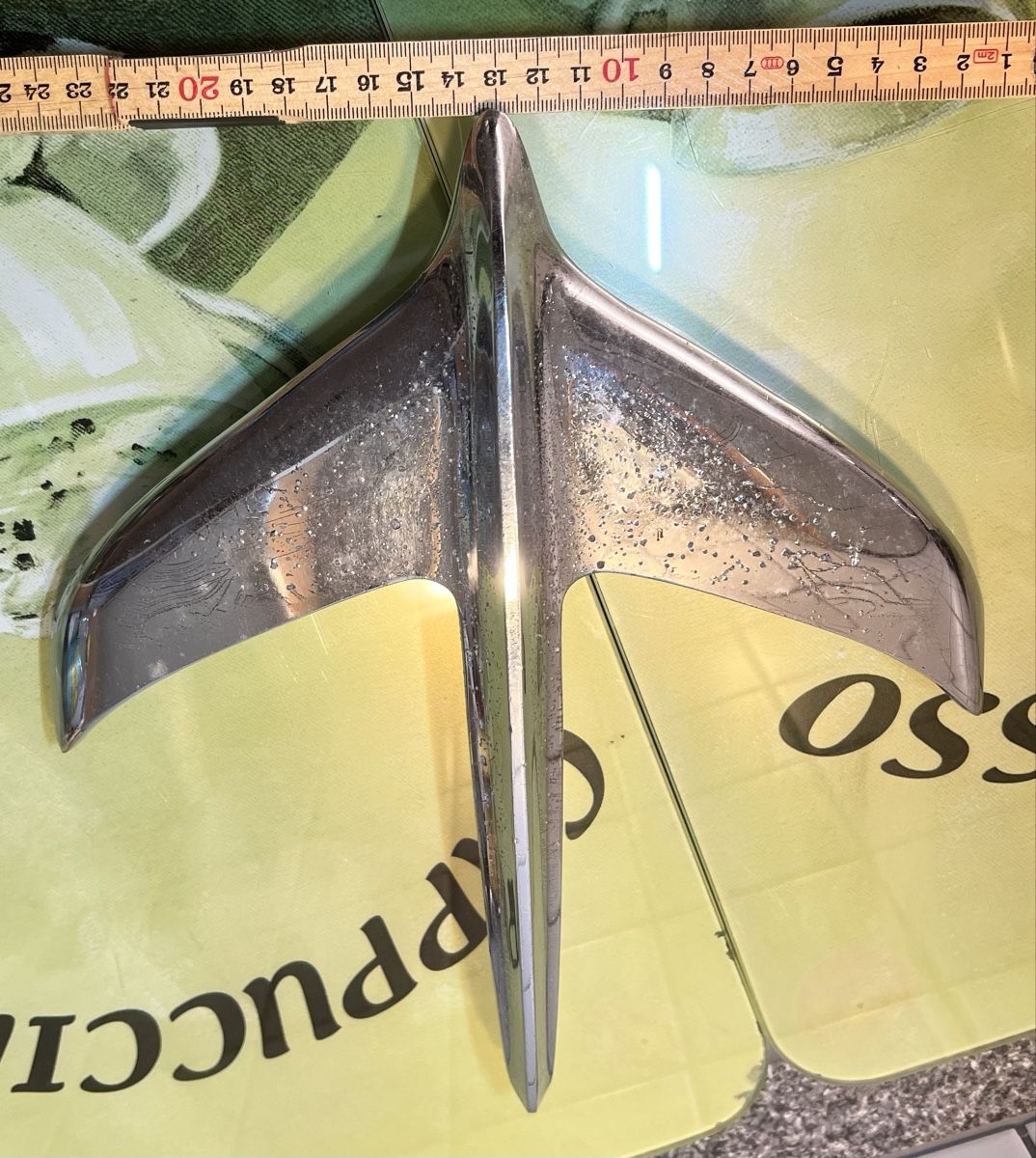 Tutti pezzi di ricambio auto: Kühlerfigur US Oldtimer  – Usato da Sevelen venduto da Ritiplampi 4