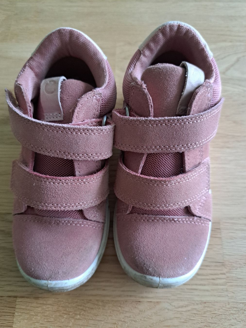 Ecco Schuhe für Mädchen: Ecco Halbschuhe 25 – Gebraucht aus Bergdietikon von Staphylococcus 1