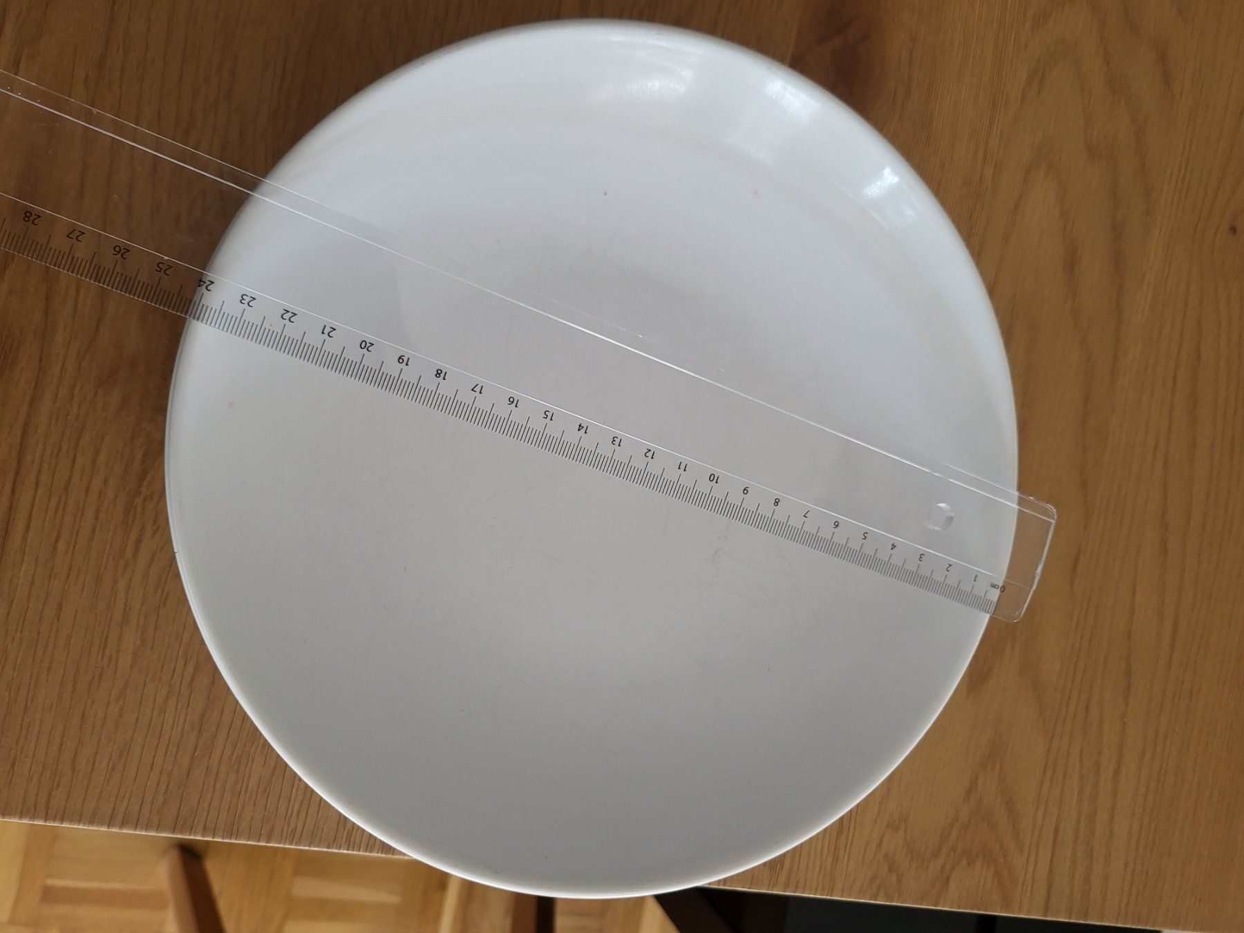 Set di piatti: Teller Set Weiss Keramik – Usato da Effretikon venduto da han_ch8p 5
