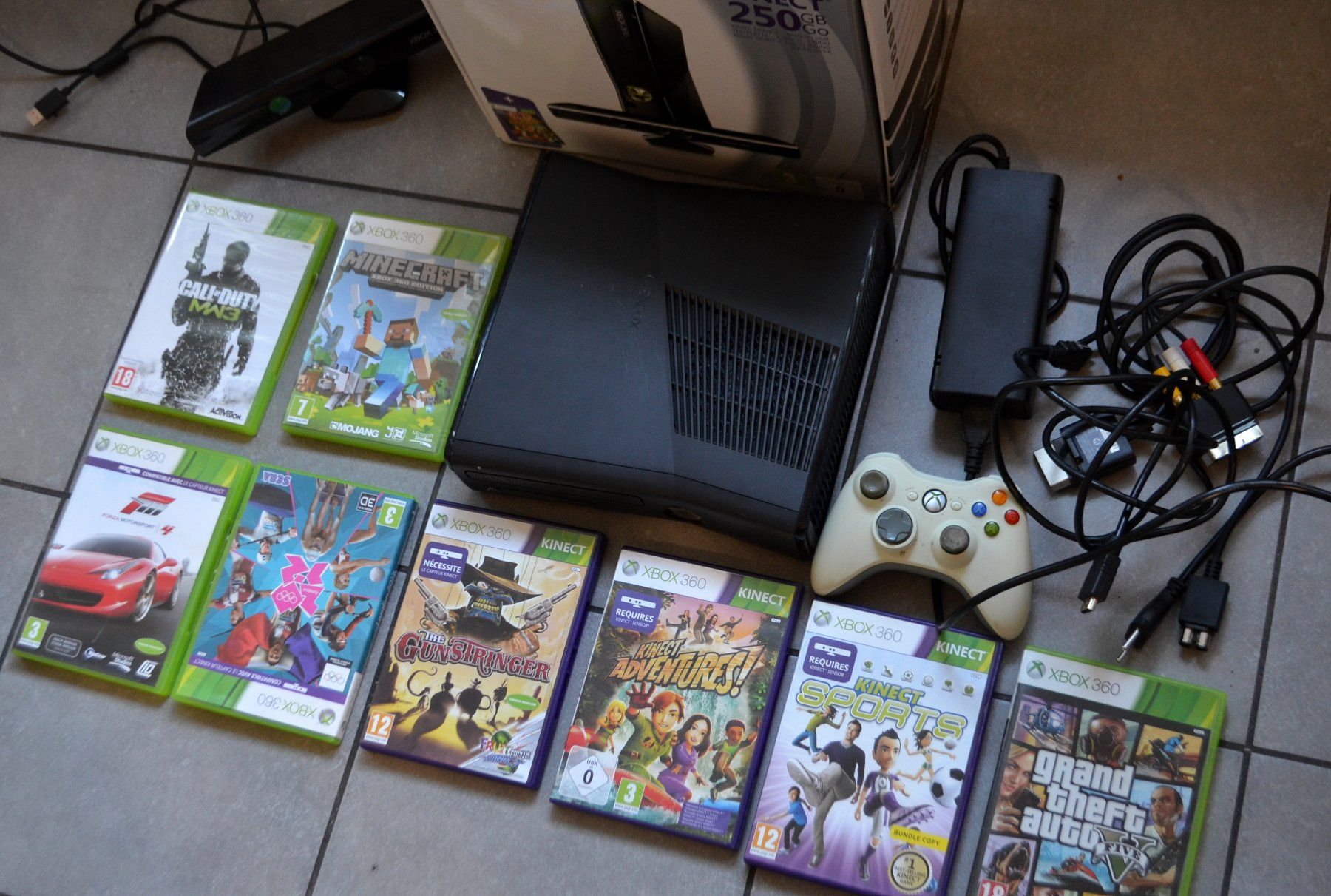 Microsoft Consoles: Xbox 360 – D'occasion à Collonges par arashee 4