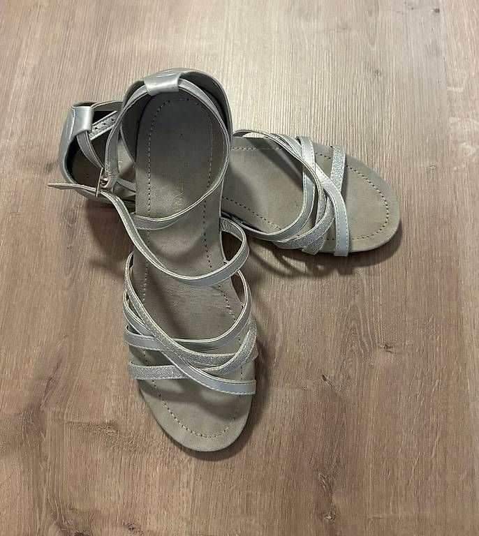 Chaussures femmes: Sandale – D'occasion à Fortunau (Ayent) par CicciStore 1