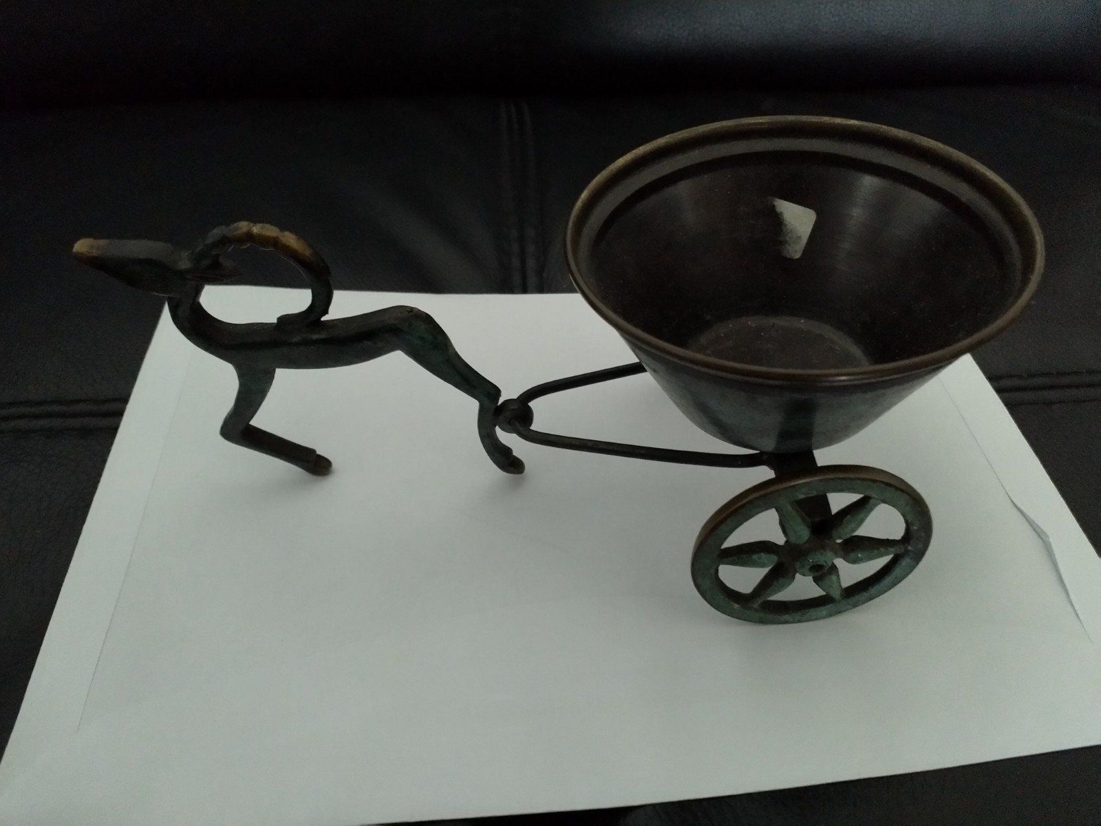 Statuette: Statuette chariot Romain – Usato da Grand Lancy venduto da ampoule 5