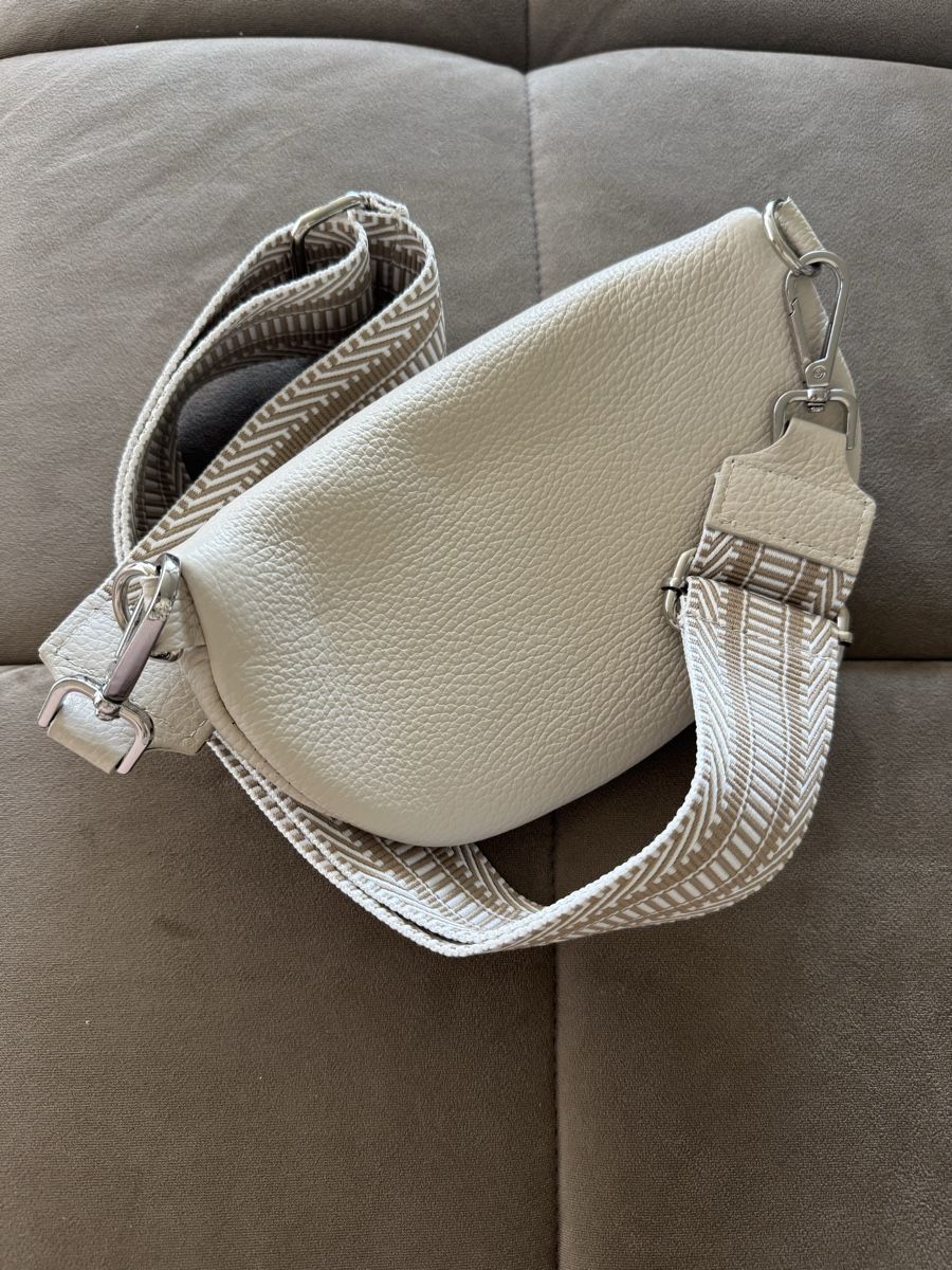Sacs femmes: Bauchtasche – Neuf (Voir description) à Flumenthal par Sonnenblume108 1