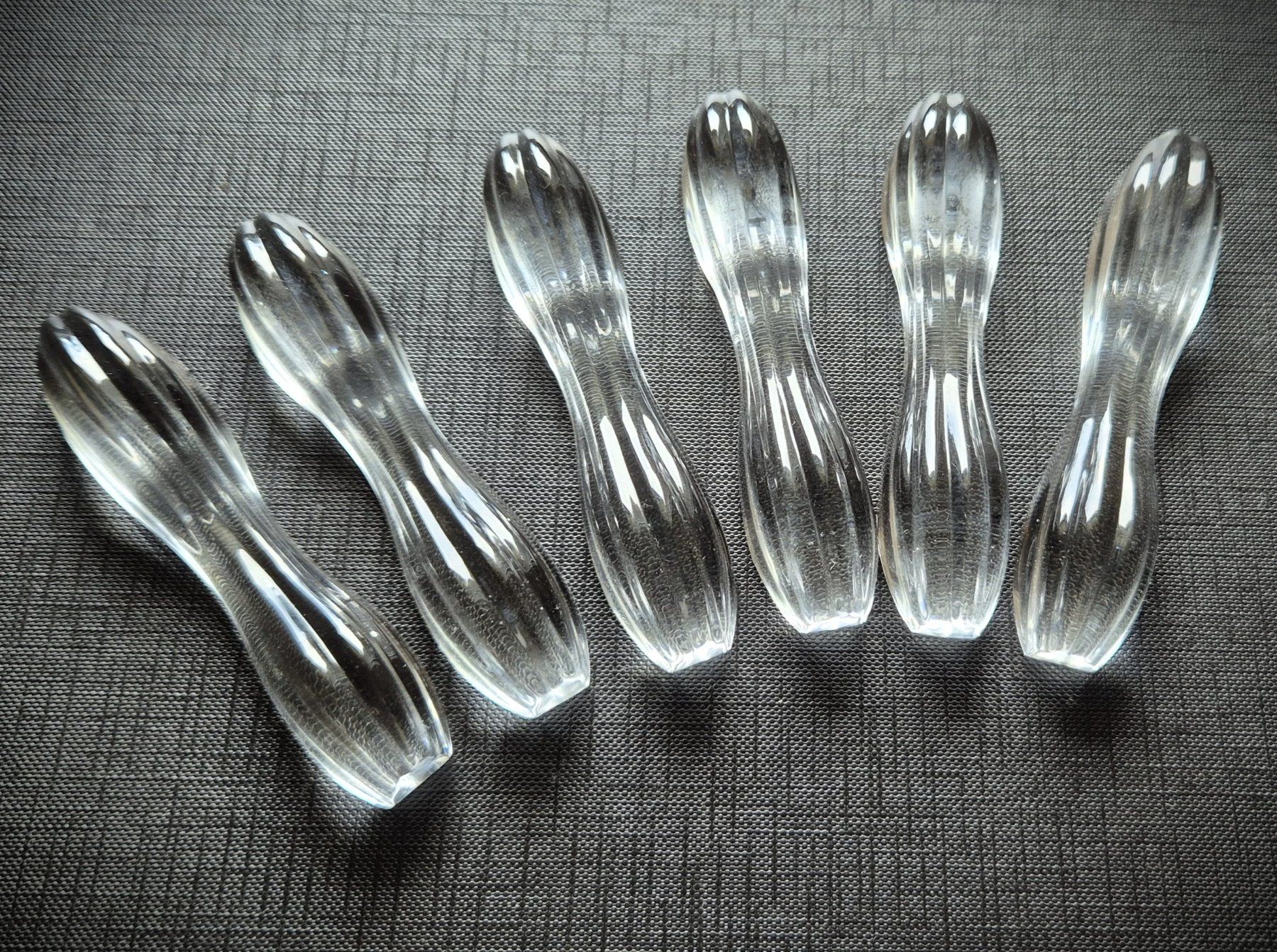 Set di posate: 6 Messerbänke aus Glas – Usato da Zürich venduto da brinkosos