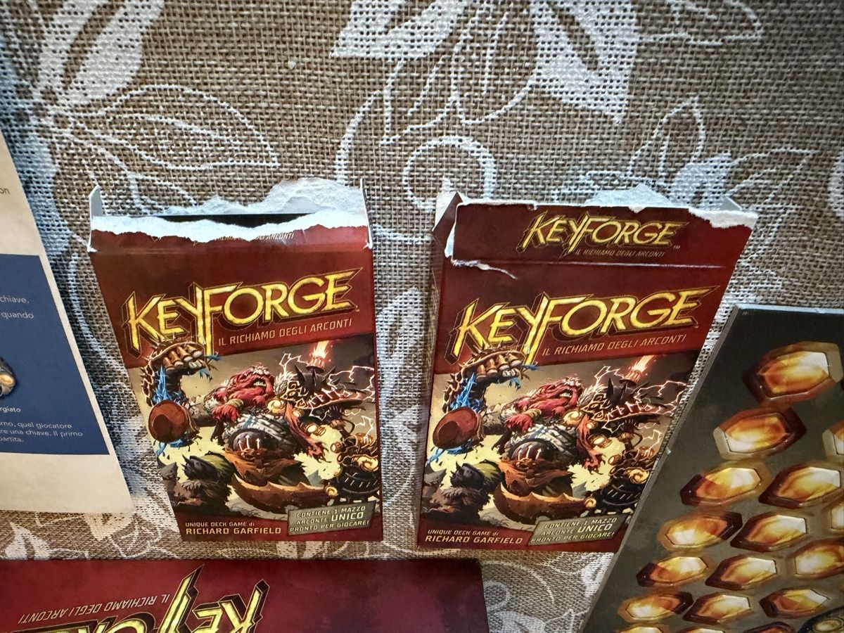Giochi: KeyForge: Il Richiamo degli Arconti - Starter Set Completo! – Nuovo e nell'imballaggio originale da S. Pietro venduto da pap_nd2w 5