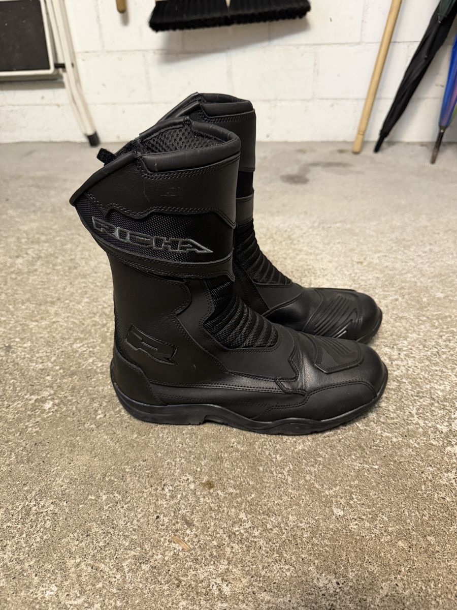 Herrenschuhe: Motorradstiefel Richa schwarz Grösse 42 – Gebraucht aus Schöftland von nevio74 1