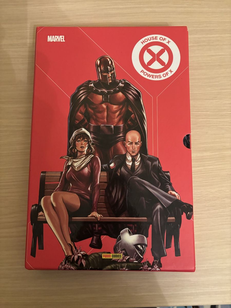 BD: Livre Marvel – D'occasion à Chapelle-s-Moudon par vanesso
