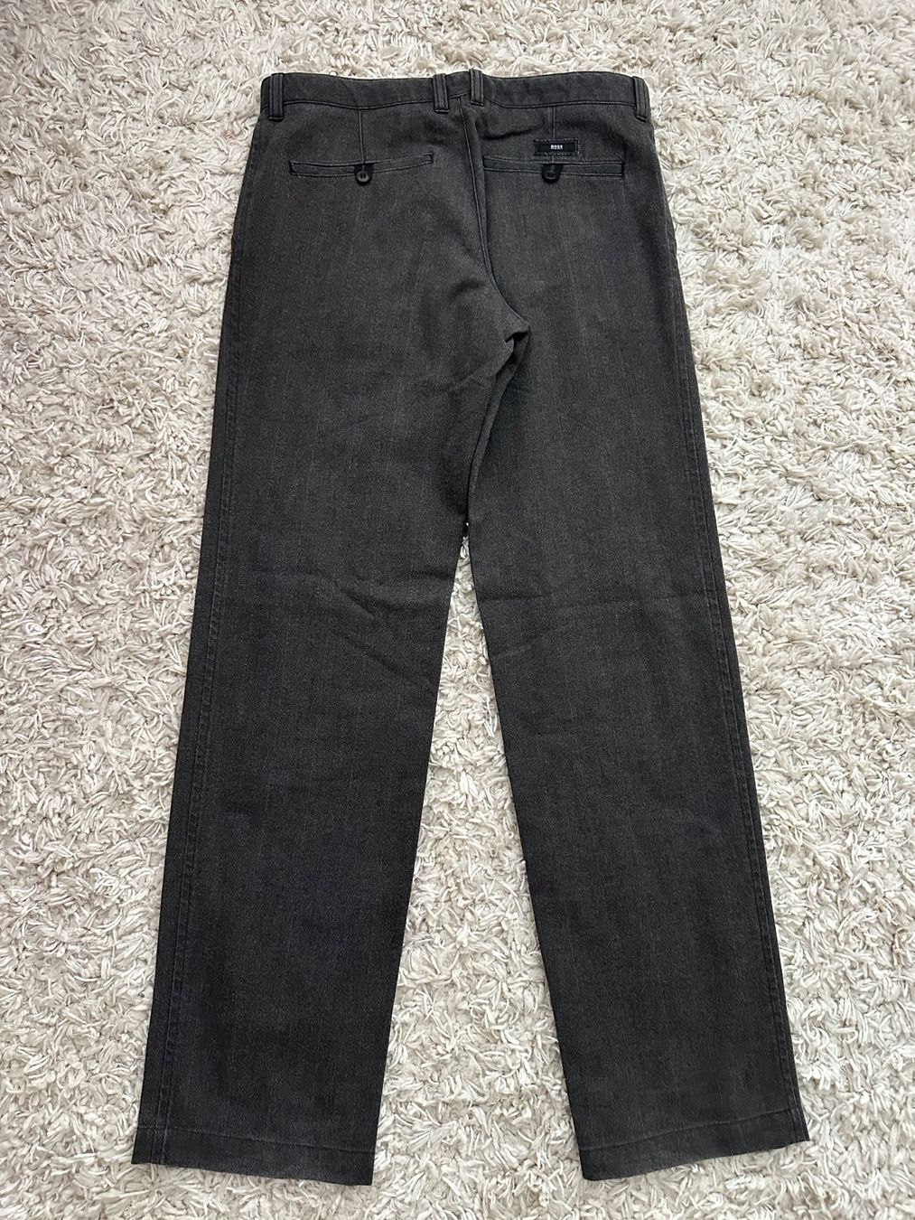 Hugo Boss Pantaloni: Hose HUGO Boss Gr.46 – Usato da Bern venduto da BrandVilla 1