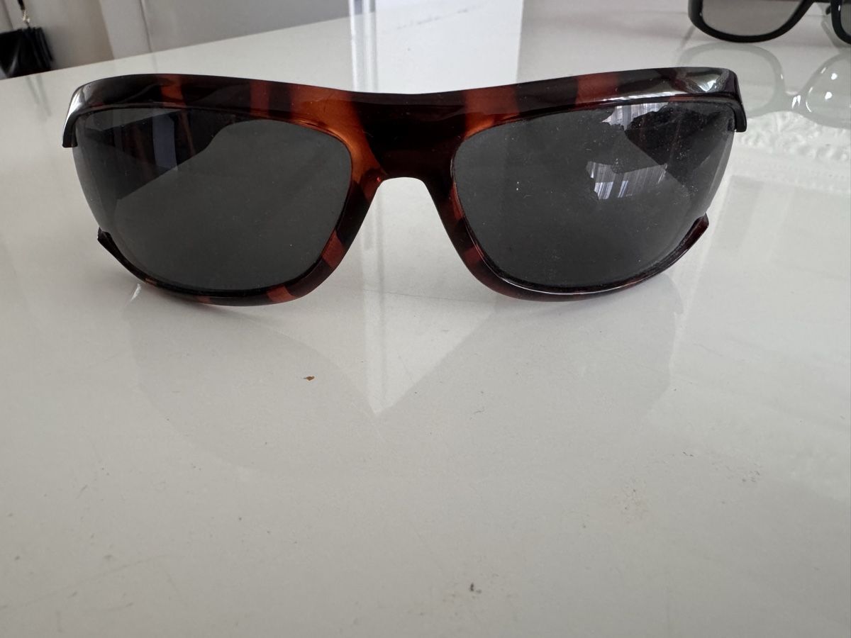 Occhiali & Lenti: sonnenbrille – Usato da Winterthur venduto da EasyRS 1