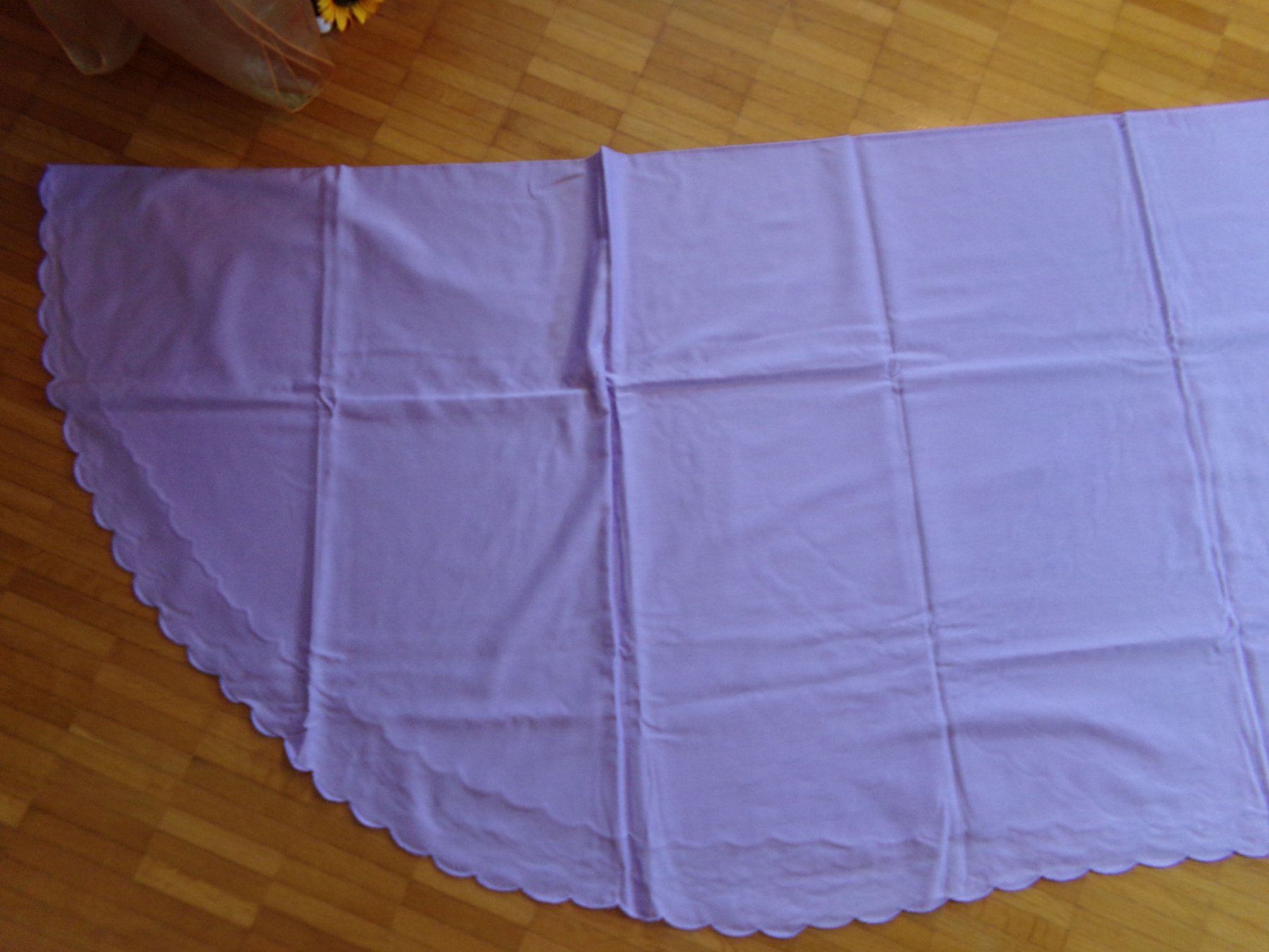 Altra biancheria da tavola: Tischdecke violett oval – Usato da Winterthur venduto da Jessi_di 1