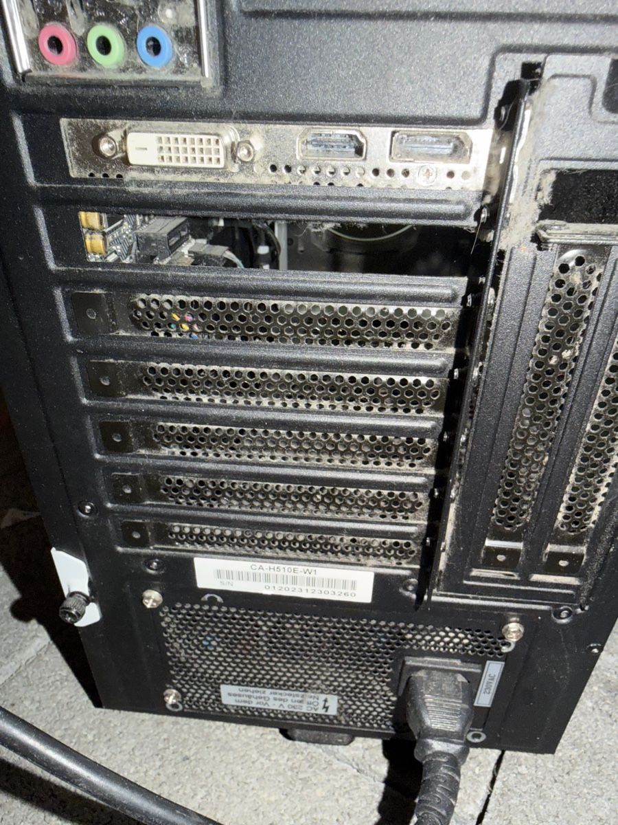 PC: NZXT gebrauchter Pc  – Usato da Zürich venduto da papaplatte 3