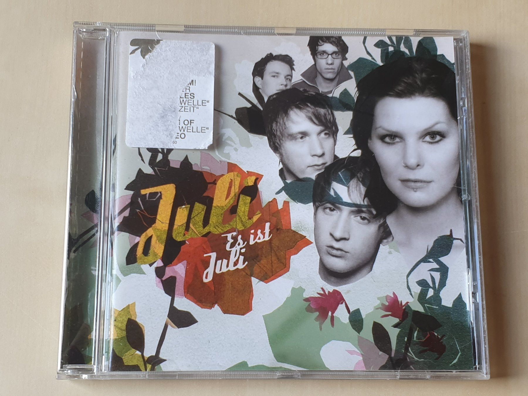 CDs: Juli Es ist Juli – Gebraucht aus Stansstad von collectorsshop