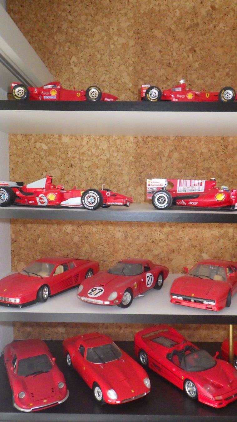 Ferrari Modellini d'auto: Ferrari-Sammlung – Usato da Stansstad venduto da schurti6 2