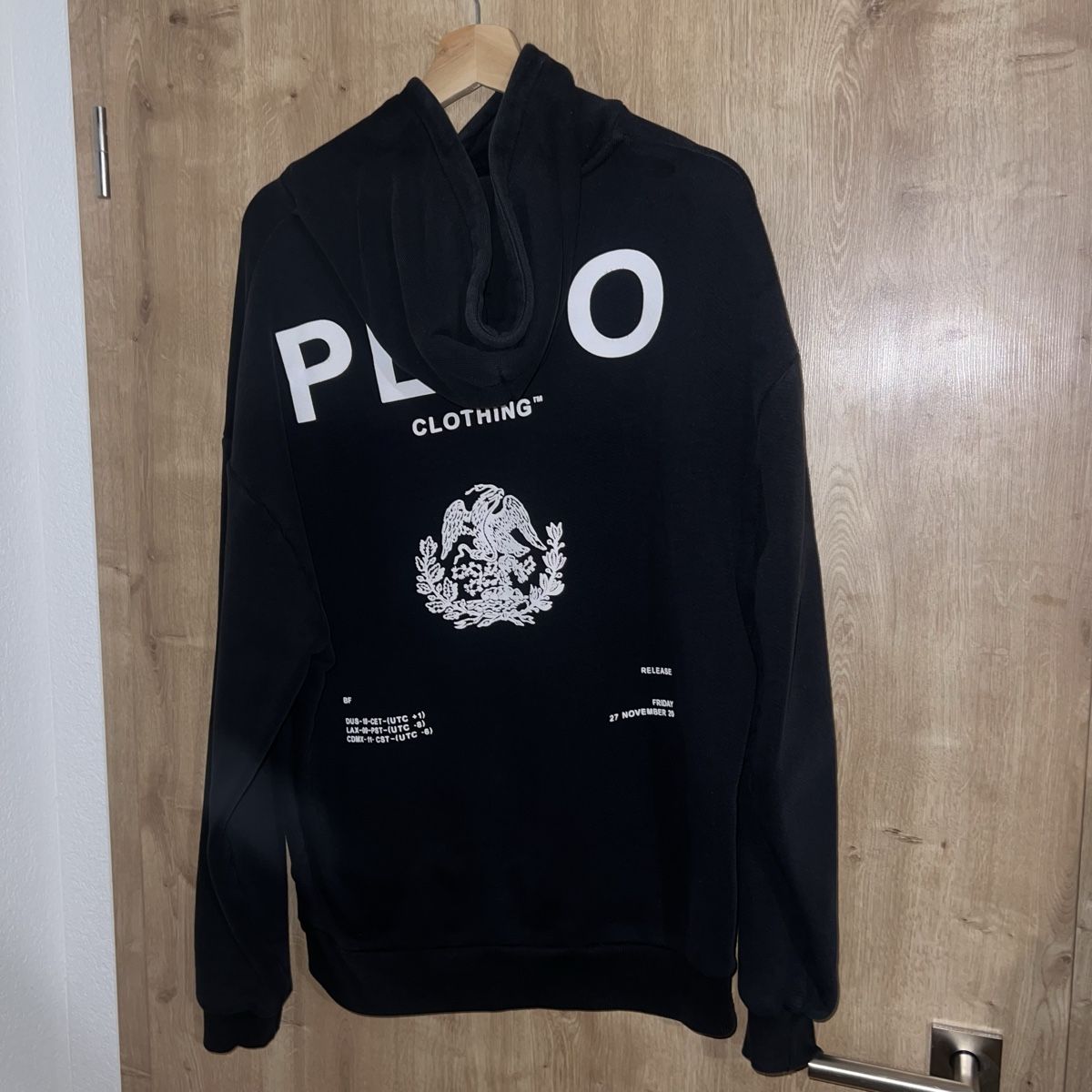 Pesoclo Maglioni & Felpe: Peso Hoodie – Nuovo (secondo la descrizione) da Chur venduto da noe_mh8b 1