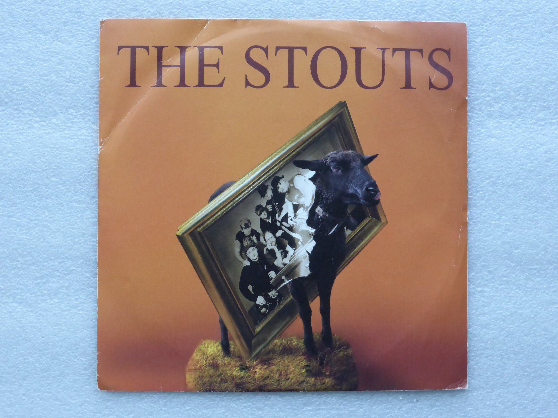 Dischi in vinile: Vinyl Single   THE STOUTS – Usato da Küssnacht am Rigi venduto da Mondkinder