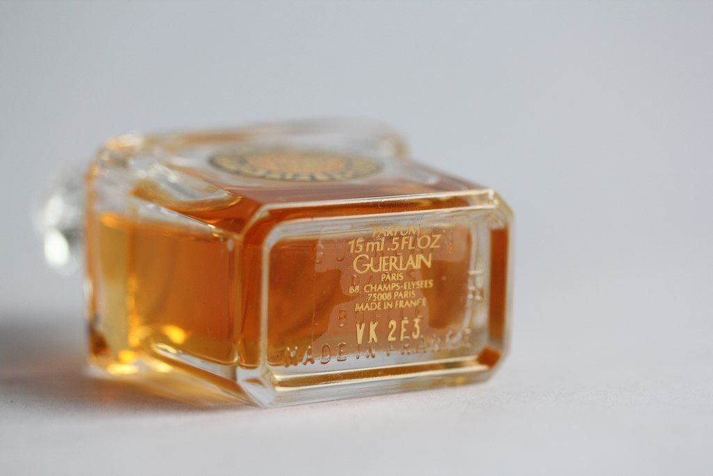 Flacons: GUERLAIN Flacon de parfum L'Heure bleue – Gebraucht aus Vandoeuvres von Dom-Tom 3