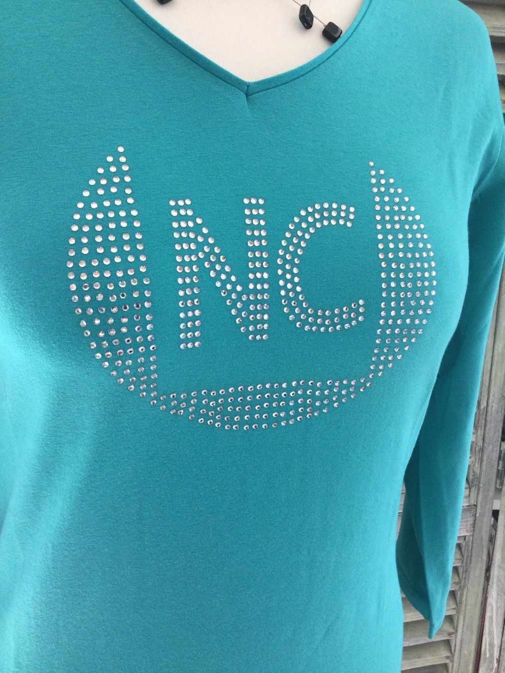 T-shirt: T-shirt vert émeraude motif strass – Nuovo (secondo la descrizione) da Agiez venduto da chouchanelle 1