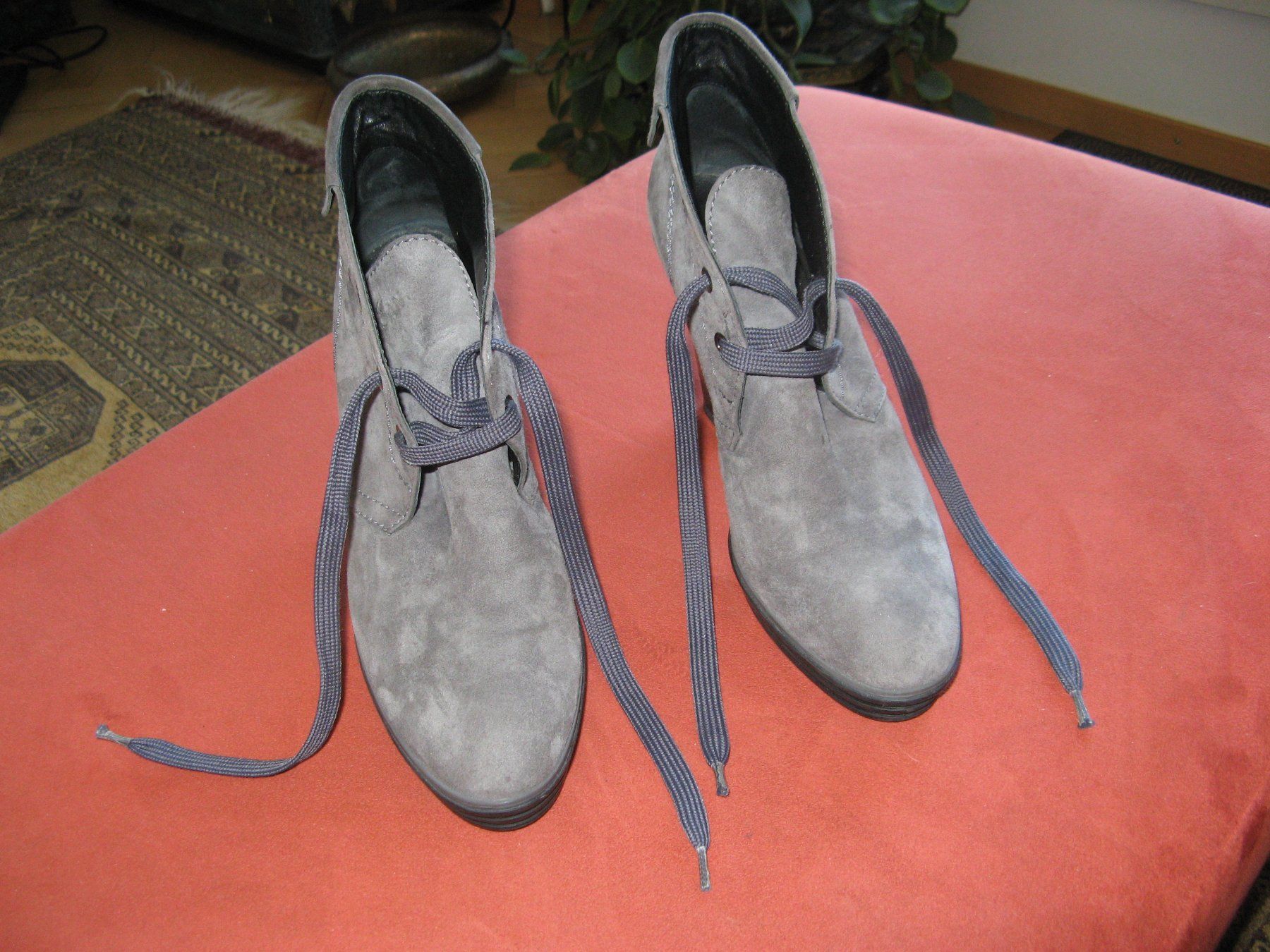 Hogan Chaussures femmes: Stiefeletten grau Gr. 40 Hogan – D'occasion à Zürich par apil