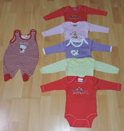 💞 5X Bodys & Pyjama Hello Kitty  💞 Gr:50/56