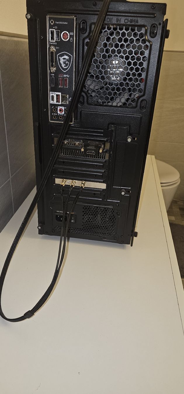 PC: Gaming PC Ryzen 7 2700 | RX 5500 XT – Usato da Bäretswil venduto da ema_b7vf 1
