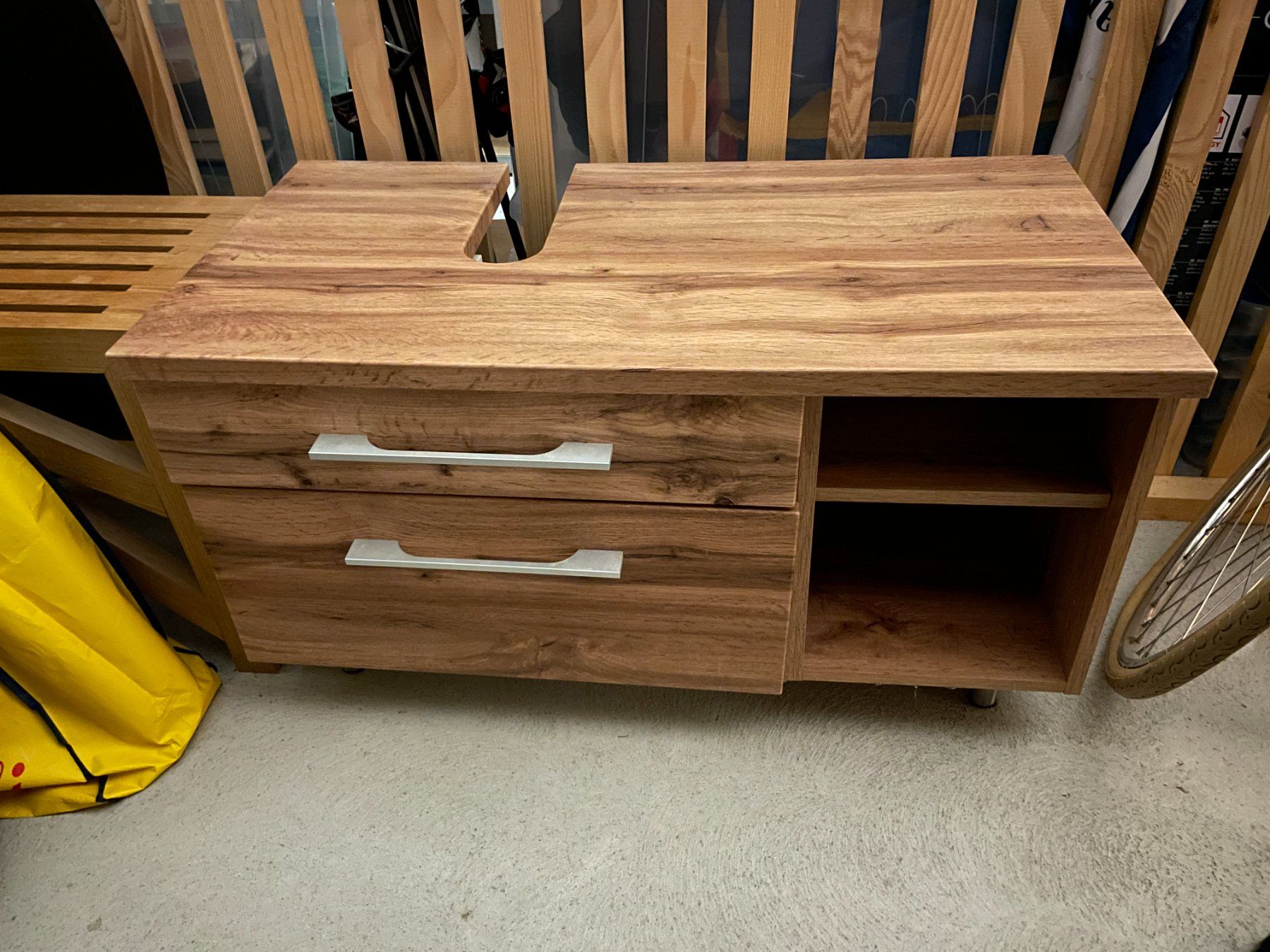 Mobili per bagno: Waschbeckenunterschrank 90 DAVOS Eiche – Usato da Zürich venduto da holzhuesler